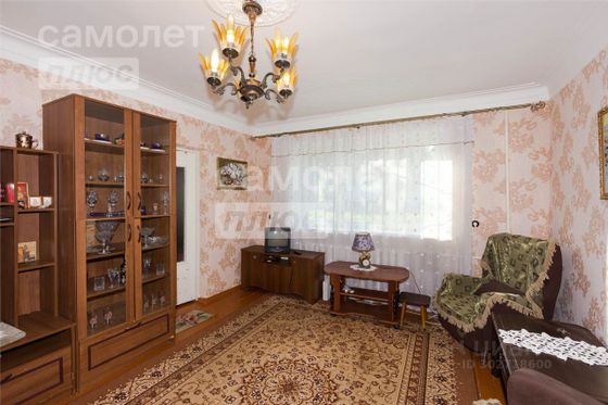 Продажа 2-комнатной квартиры 38 м², 1/2 этаж