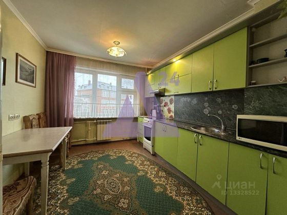 Продажа 4-комнатной квартиры 86 м², 6/6 этаж