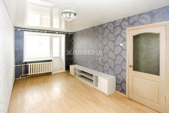 Продажа 3-комнатной квартиры 61 м², 5/5 этаж