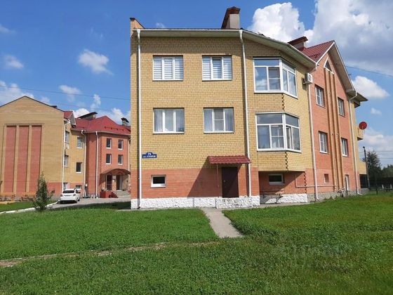 Продажа 2-комнатной квартиры 65,9 м², 1/3 этаж