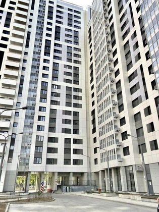 Продажа 1-комнатной квартиры 42 м², 17/22 этаж