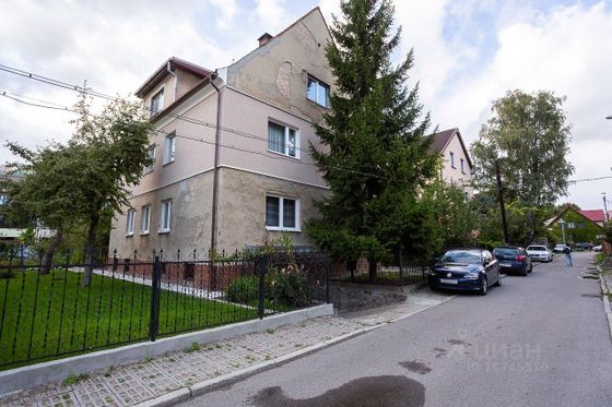 Продажа 4-комнатной квартиры 106 м², 2/3 этаж