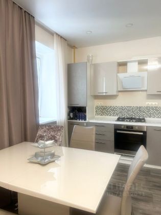 Продажа 3-комнатной квартиры 65 м², 8/10 этаж