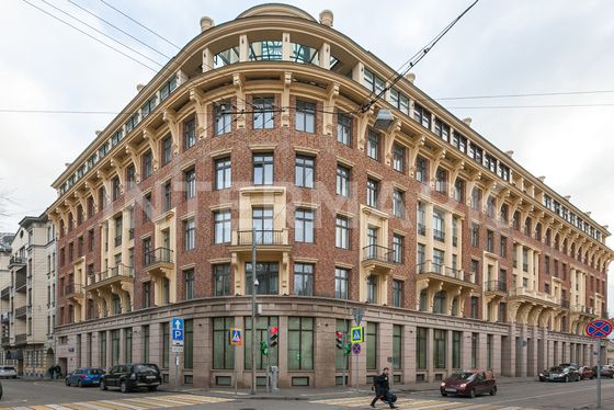 Продажа многокомнатной квартиры 252,3 м², 4/7 этаж