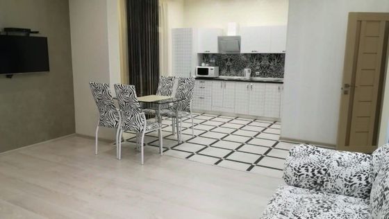 Продажа 2-комнатной квартиры 72 м², 3/6 этаж