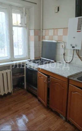 Продажа 2-комнатной квартиры 42 м², 2/5 этаж