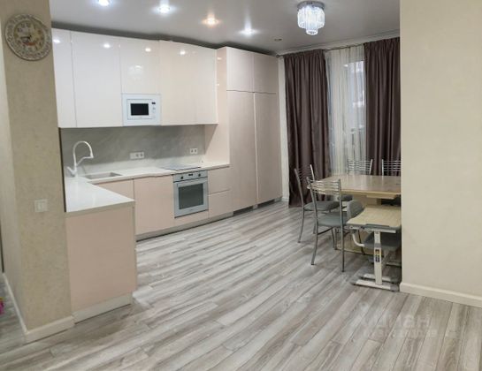 Продажа 3-комнатной квартиры 99,3 м², 4/27 этаж