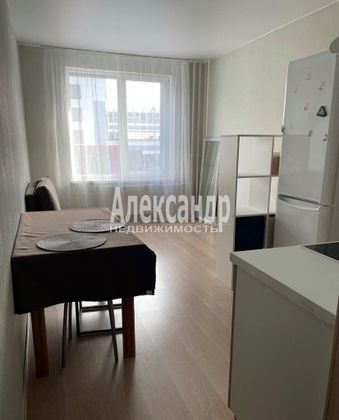 Аренда 1-комнатной квартиры 38,2 м², 9/19 этаж