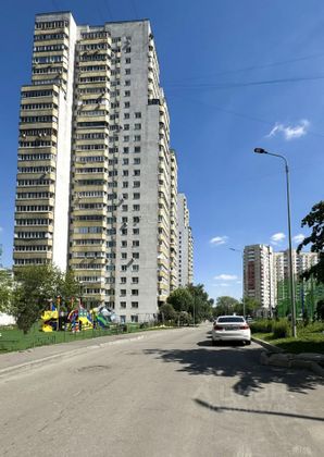 Продажа 2-комнатной квартиры 52 м², 17/25 этаж