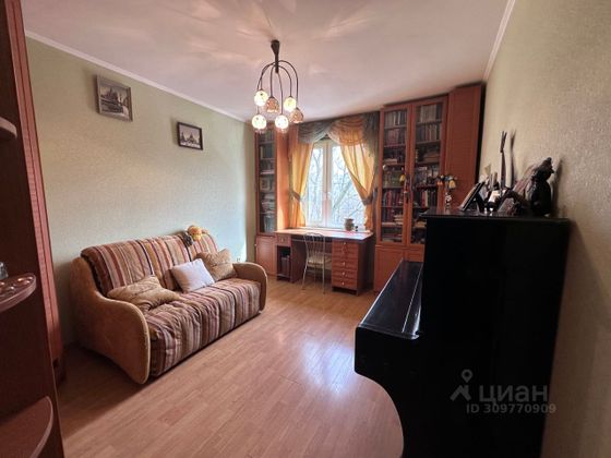 Продажа 3-комнатной квартиры 63 м², 3/12 этаж