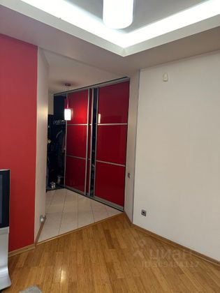 Продажа 3-комнатной квартиры 120 м², 7/10 этаж