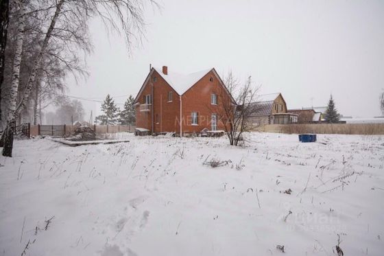 Продажа дома, 233 м², с участком 15 соток