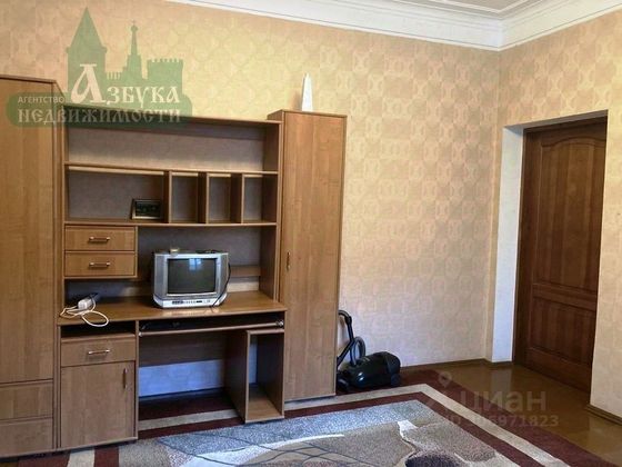 Продажа 2-комнатной квартиры 59 м², 1/2 этаж