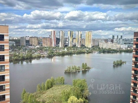 Продажа 3-комнатной квартиры 68 м², 25/26 этаж