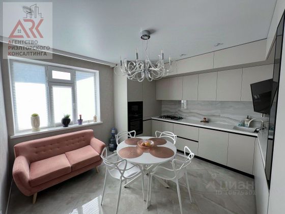 Продажа 3-комнатной квартиры 95 м², 2/11 этаж