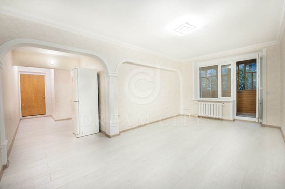 Продажа 3-комнатной квартиры 57,3 м², 5/5 этаж