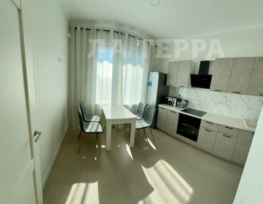 Аренда 1-комнатной квартиры 40 м², 21/25 этаж