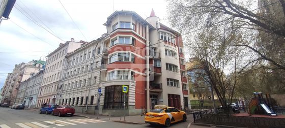 Продажа 2-комнатной квартиры 70,8 м², 3/5 этаж