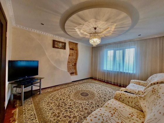 Продажа 4-комнатной квартиры 101 м², 5/5 этаж