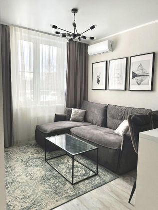 Продажа 1-комнатной квартиры 37,6 м², 2/30 этаж