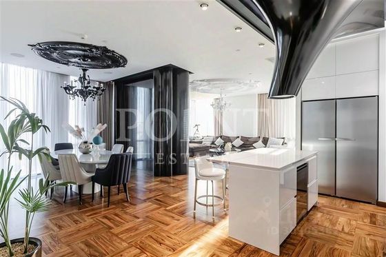 Продажа 4-комнатной квартиры 173 м², 35/53 этаж