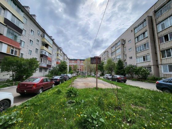 Продажа 2-комнатной квартиры 45 м², 2/5 этаж