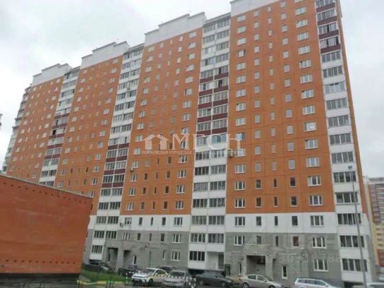 Продажа 2-комнатной квартиры 64 м², 1/17 этаж