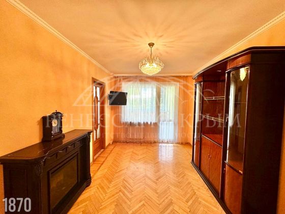 Продажа 3-комнатной квартиры 72 м², 2/5 этаж