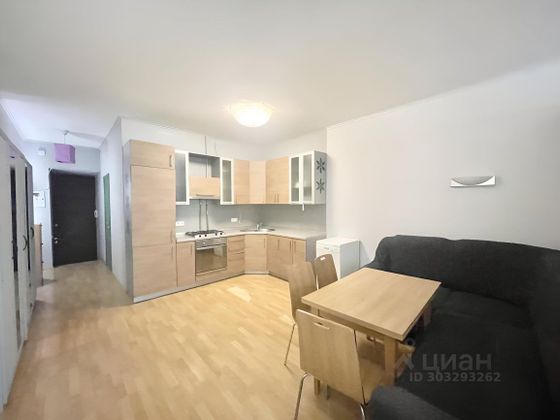 Продажа 1-комнатной квартиры 45 м², 2/10 этаж