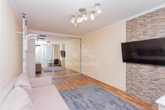 Продажа 2-комнатной квартиры 43 м², 2/9 этаж