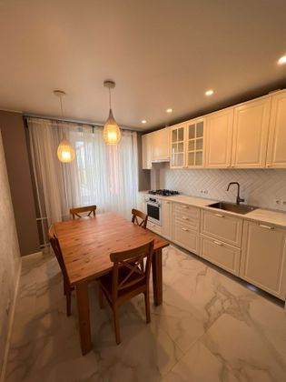 Продажа 2-комнатной квартиры 58,5 м², 4/5 этаж