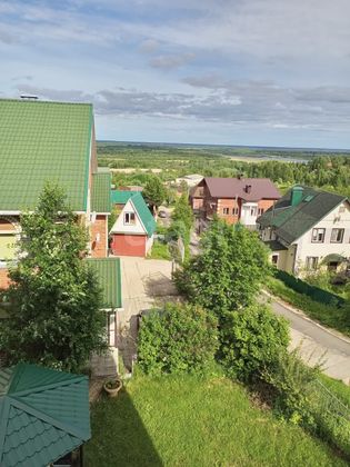 Продажа многокомнатной квартиры 180,9 м², 1/4 этаж