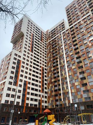 Продажа 3-комнатной квартиры 74 м², 7/25 этаж