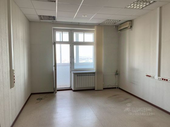 Продажа 3-комнатной квартиры 107 м², 15/15 этаж