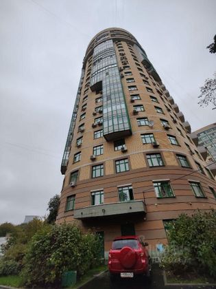 Продажа 3-комнатной квартиры 100 м², 7/22 этаж