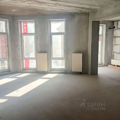 Продажа 4-комнатной квартиры 158,1 м², 2/8 этаж