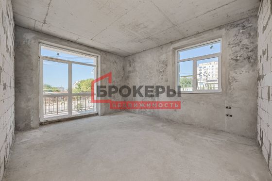 Продажа 2-комнатной квартиры 60,7 м², 1/4 этаж