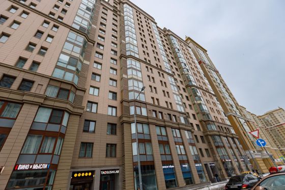 Продажа 3-комнатной квартиры 129 м², 17/21 этаж