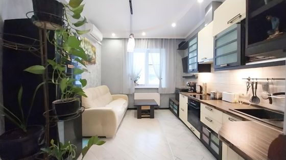 Продажа 1-комнатной квартиры 35 м², 1/4 этаж