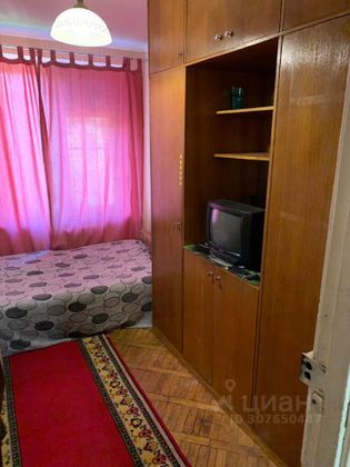 Аренда 1 комнаты, 30 м², 5/5 этаж