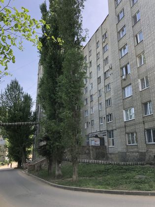 Продажа 2-комнатной квартиры 40 м², 1/9 этаж