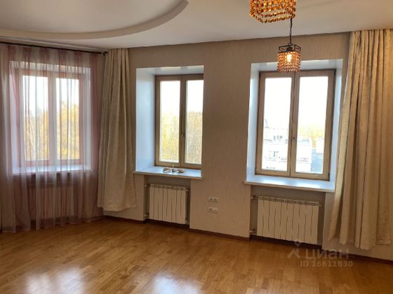 Продажа 3-комнатной квартиры 143 м², 5/6 этаж