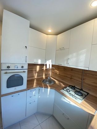 Продажа 3-комнатной квартиры 57 м², 2/5 этаж