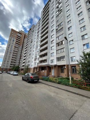 Продажа 1-комнатной квартиры 40 м², 8/18 этаж