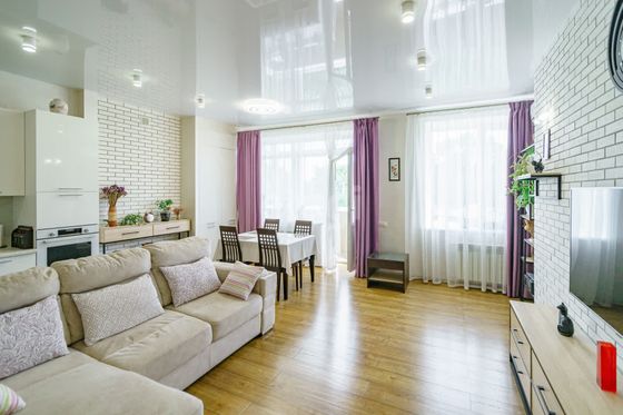 Продажа 2-комнатной квартиры 70,7 м², 2/3 этаж