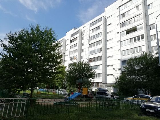 Продажа 2-комнатной квартиры 56,5 м², 1/9 этаж