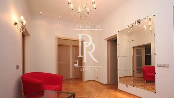 Продажа 3-комнатной квартиры 92 м², 2/8 этаж