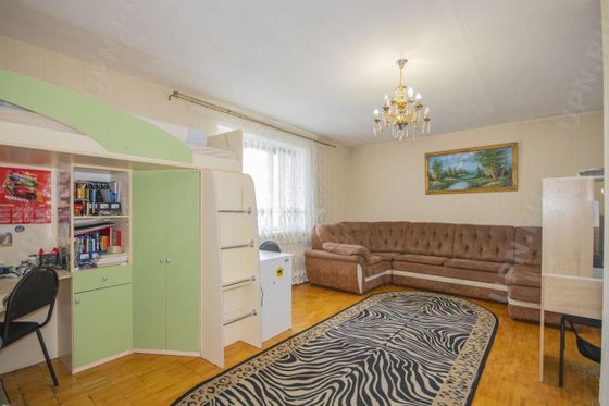 Продажа 2-комнатной квартиры 77 м², 8/10 этаж