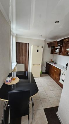 Продажа 3-комнатной квартиры 90 м², 8/10 этаж