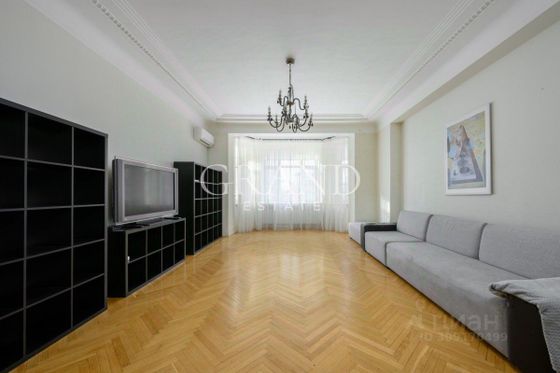 Продажа 3-комнатной квартиры 152 м², 5/5 этаж